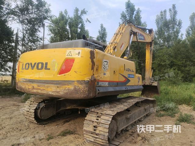 右后45(整機(jī)外觀) 右后45(整機(jī)外觀)