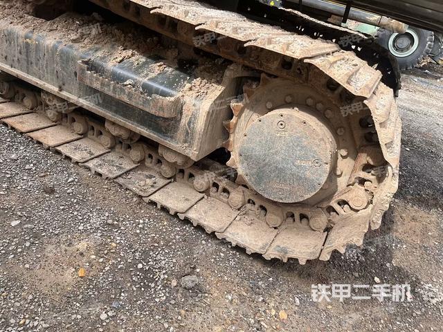 左驅(qū)動(dòng)輪(行走機(jī)構(gòu)) 左驅(qū)動(dòng)輪(行走機(jī)構(gòu))