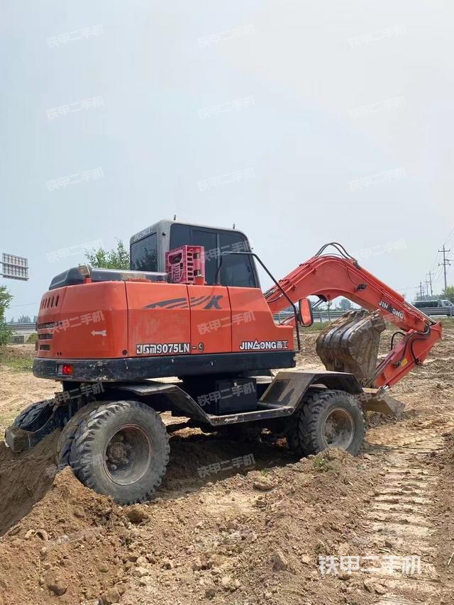 整机右后45°(整机外观) 整机右后45°(整机外观)