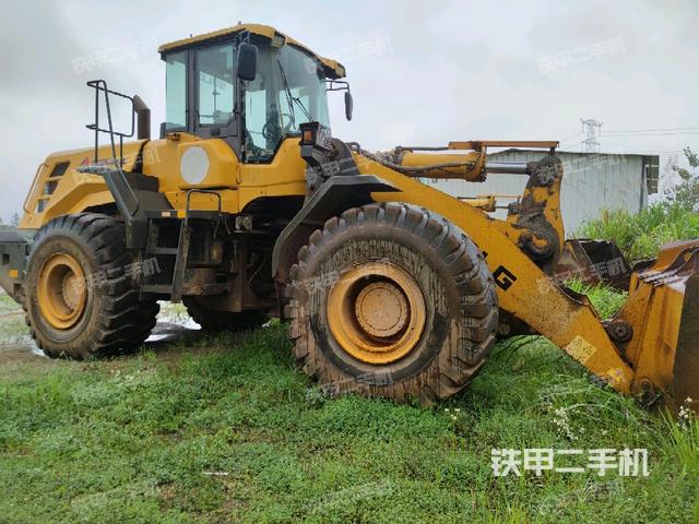 右前45°(整機(jī)外觀) 右前45°(整機(jī)外觀)