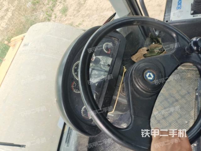 后玻璃角标(压路机驾驶室) 后玻璃角标(压路机驾驶室)