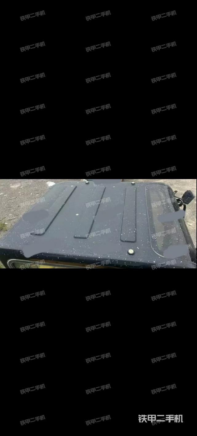 驾驶室顶部（整机外观）