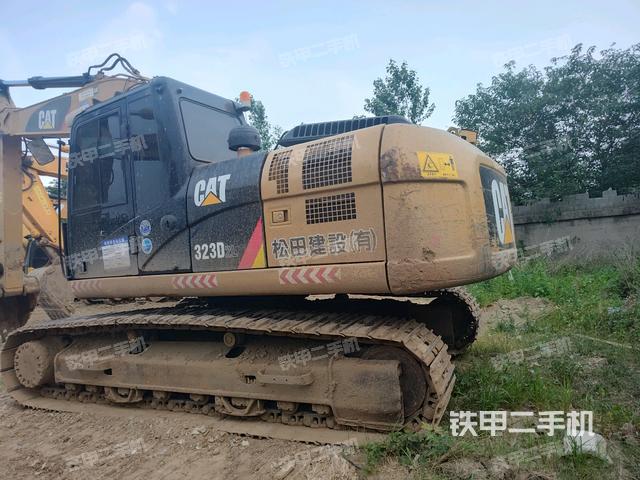 整机右后45°(整机外观) 整机右后45°(整机外观)