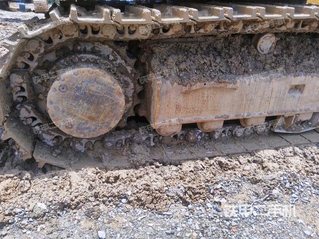 右驅(qū)動(dòng)輪(行走機(jī)構(gòu)) 右驅(qū)動(dòng)輪(行走機(jī)構(gòu))