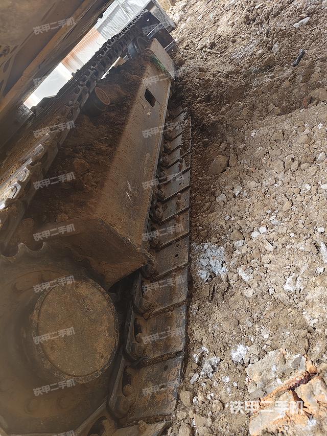 单侧履带整体（整机外观）