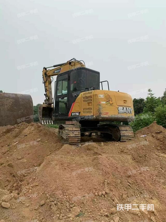 驾驶室整体（整机外观）