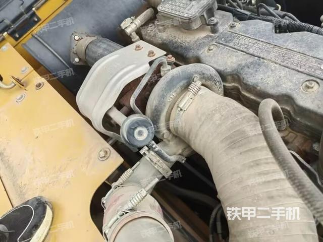 增压器特写(上车部件) 增压器特写(上车部件)