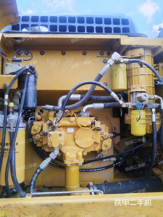 液压泵斜45 左(大件舱室) 液压泵斜45 左(大件舱室)