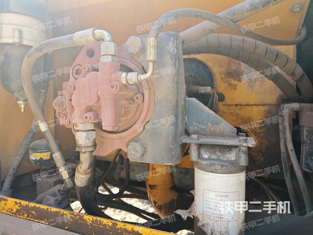 液壓泵室(大件艙室) 液壓泵室(大件艙室)