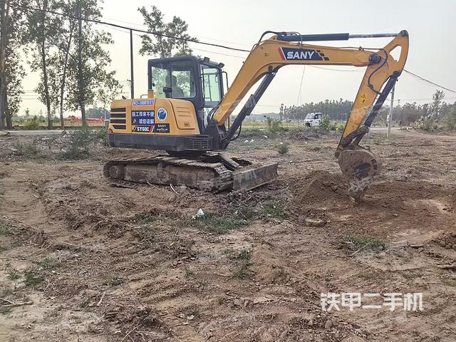 整機右后45°(整機外觀) 整機右后45°(整機外觀)