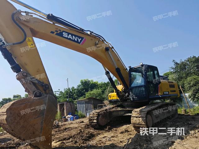 三一重工SY375H挖掘機
