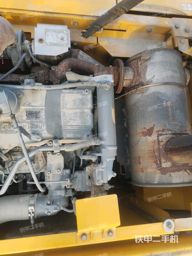 水箱+風(fēng)扇特寫(上車部件) 水箱+風(fēng)扇特寫(上車部件)