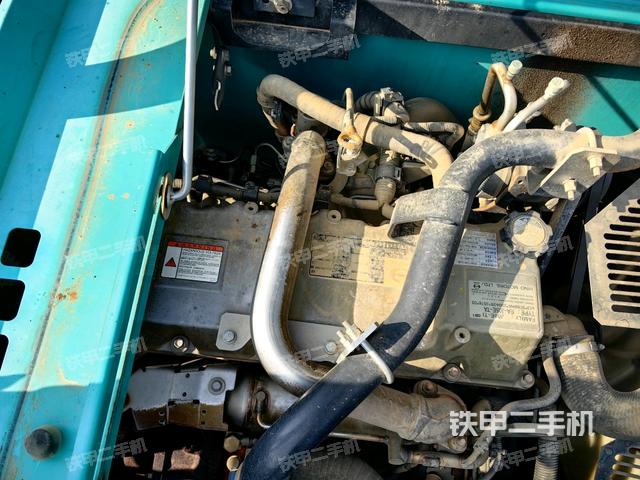 發(fā)動(dòng)機(jī)室(上車部件) 發(fā)動(dòng)機(jī)室(上車部件)