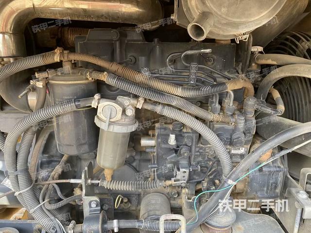 发动机整体俯视(整机外观) 发动机整体俯视(整机外观)