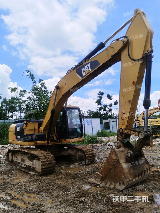 右后45(整机外观) 右后45(整机外观)