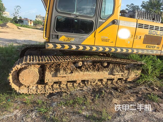 右托链轮+链筋(行走机构) 右托链轮+链筋(行走机构)