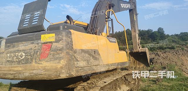 整机右后45°（整机外观）