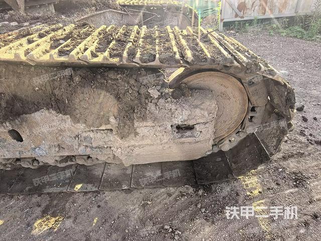 右側(cè)行走馬達(dá)蓋板(行走機(jī)構(gòu)) 右側(cè)行走馬達(dá)蓋板(行走機(jī)構(gòu))