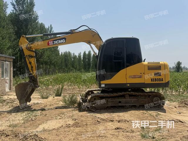 徐工XE80DA挖掘機(jī)