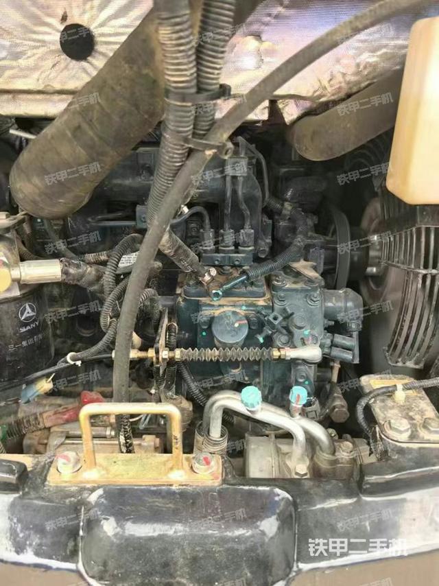 发动机整体俯视（整机外观）