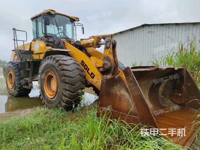 右前45°(整機(jī)外觀) 右前45°(整機(jī)外觀)