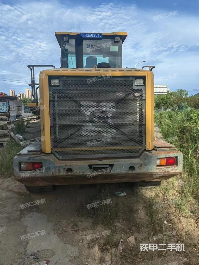 正后方（整機外觀）