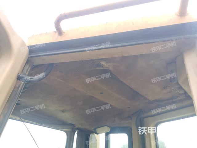 駕駛室外頂部全景（推土機(jī)駕駛室）