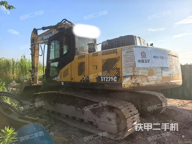 左后45(整機(jī)外觀) 左后45(整機(jī)外觀)