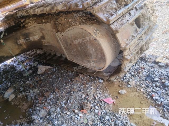 右侧行走马达盖板(行走机构) 右侧行走马达盖板(行走机构)