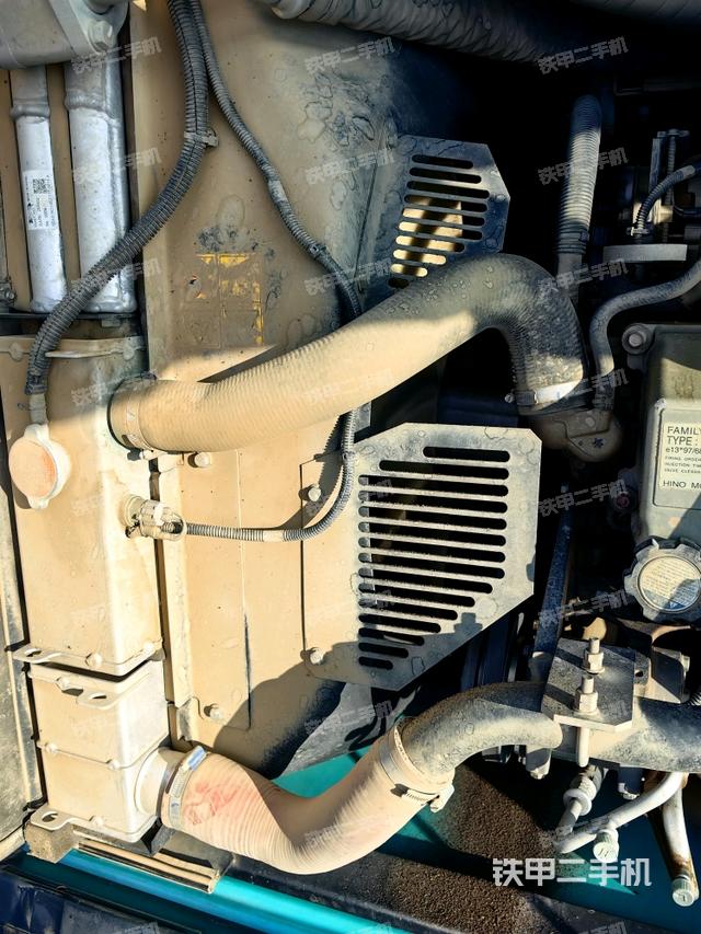 水箱+風(fēng)扇特寫(上車部件) 水箱+風(fēng)扇特寫(上車部件)