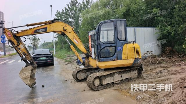 雷沃重工FR60挖掘機(jī)