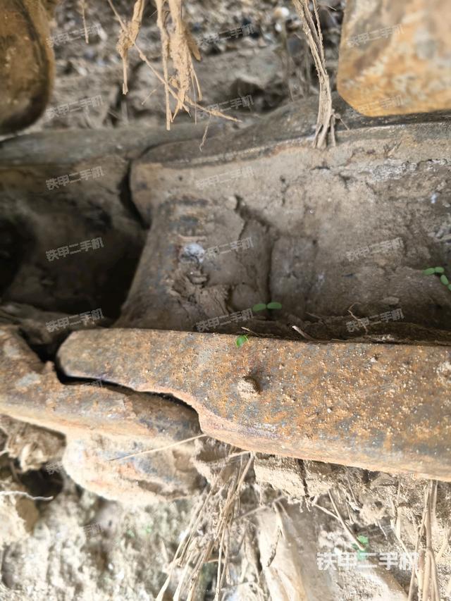 左托鏈輪和鏈筋(行走機(jī)構(gòu)) 左托鏈輪和鏈筋(行走機(jī)構(gòu))