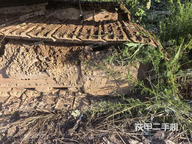 右侧行走马达盖板(行走机构) 右侧行走马达盖板(行走机构)