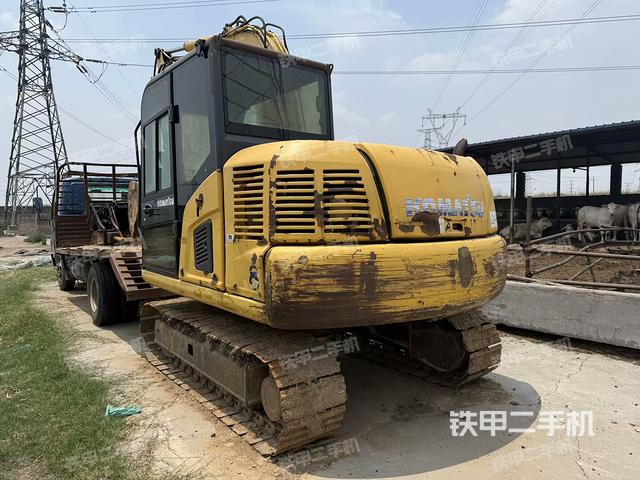 单侧履带整体(整机外观) 单侧履带整体(整机外观)