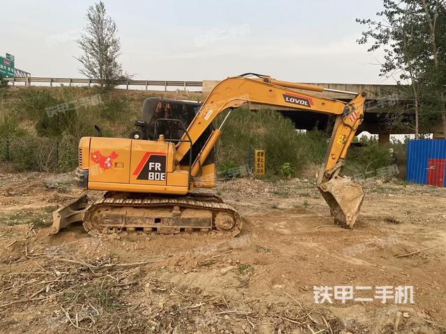 整機右后45°(整機外觀) 整機右后45°(整機外觀)