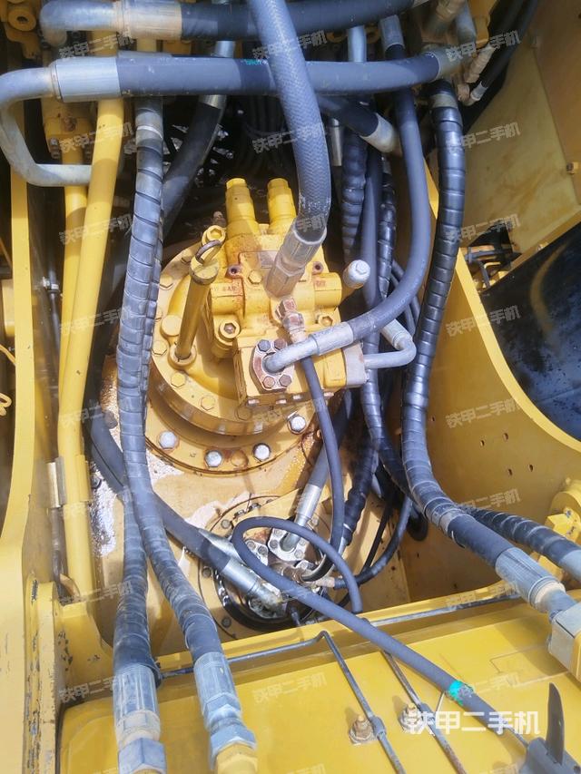 回转马达(上车部件) 回转马达(上车部件)