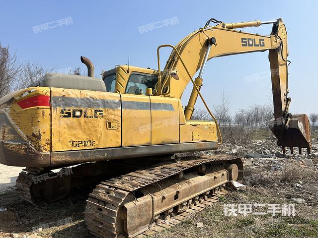 整機(jī)右后45°(整機(jī)外觀(guān)) 整機(jī)右后45°(整機(jī)外觀(guān))