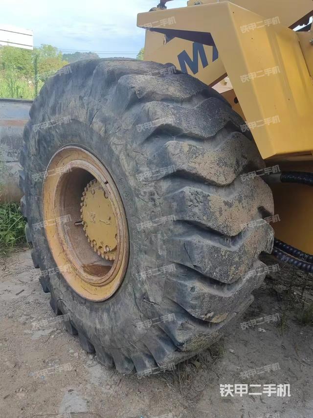 左前輪（行走機構）