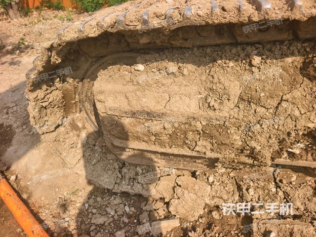 左驅(qū)動(dòng)輪(行走機(jī)構(gòu)) 左驅(qū)動(dòng)輪(行走機(jī)構(gòu))