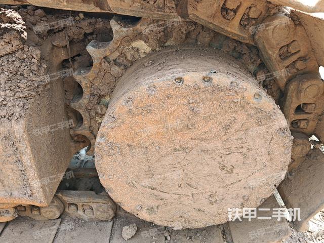 左驱动轮(行走机构) 左驱动轮(行走机构)