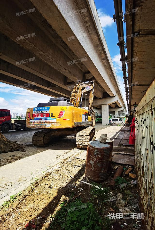 整机右后45°（整机外观）