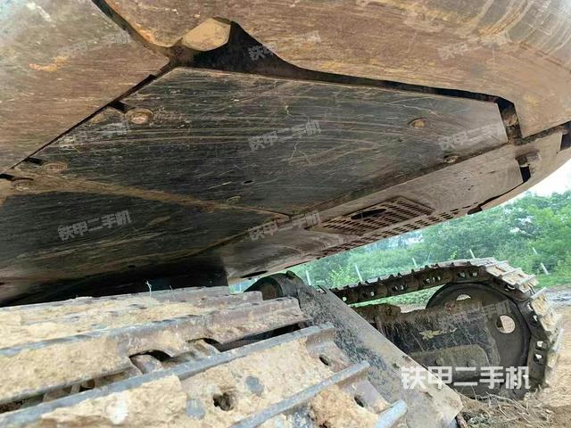 单侧履带整体（整机外观）