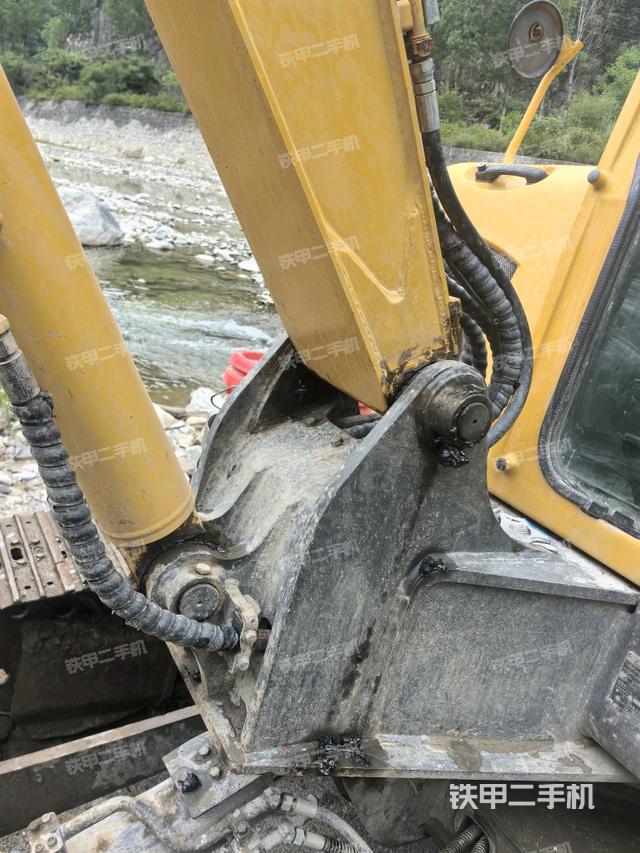 大臂根部 斜(工作和回转装置) 大臂根部 斜(工作和回转装置)