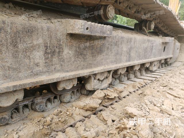 右驅(qū)動(dòng)輪(行走機(jī)構(gòu)) 右驅(qū)動(dòng)輪(行走機(jī)構(gòu))