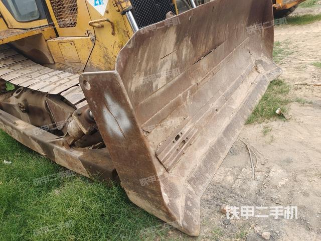 推土鏟左后（推土機(jī)底盤及工作裝置）