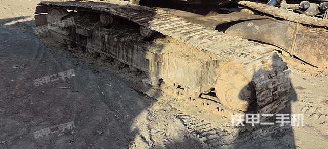 单侧履带整体（整机外观）