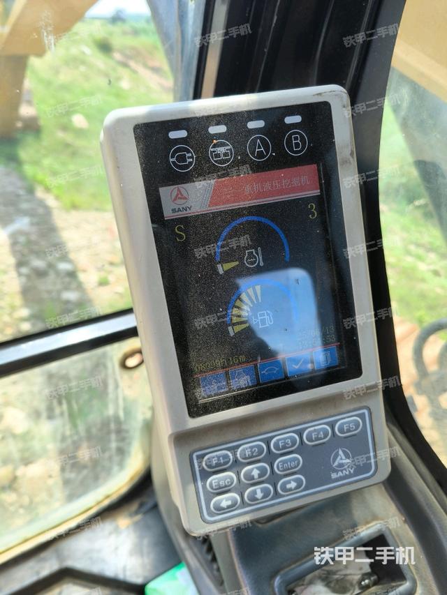 小時(shí)表(駕駛室部分) 小時(shí)表(駕駛室部分)