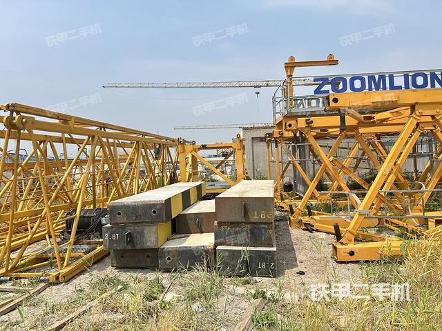 整机左侧（设备外观及核心部件）