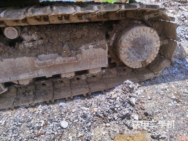 左驱动轮(行走机构) 左驱动轮(行走机构)