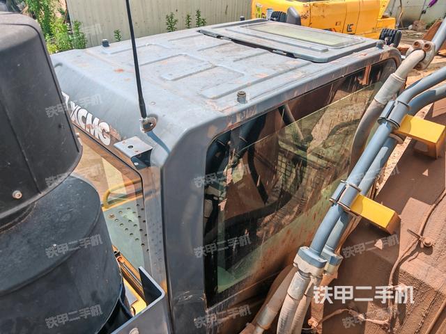 驾驶室顶部俯视(上车部件) 驾驶室顶部俯视(上车部件)